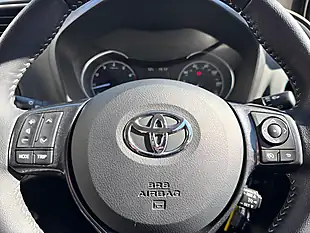 Used 2019 Toyota Yaris Y20 White - Interior and Exterior details 19