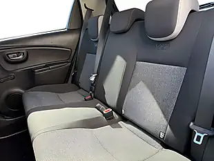 Used 2019 Toyota Yaris Y20 White - Interior and Exterior details 20