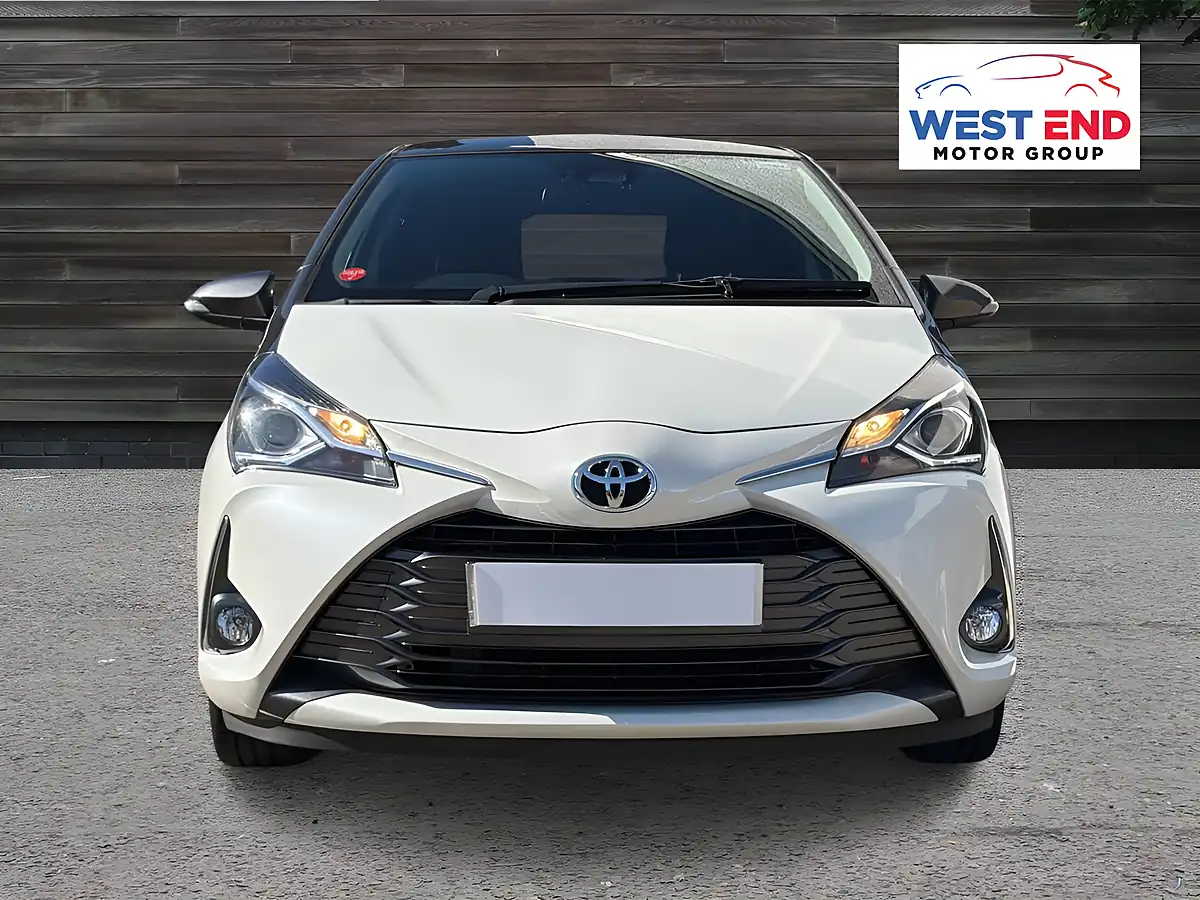 Used 2019 Toyota Yaris Y20 White - Interior and Exterior details 6