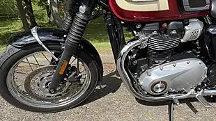 Used 2019 Triumph Bonneville T100 Red - Interior and Exterior details 11