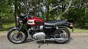 Used 2019 Triumph Bonneville T100 Red - Interior and Exterior details 2