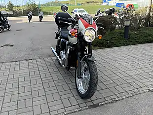 Used 2019 Triumph Bonneville T100 White - Interior and Exterior details 4