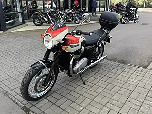 Used 2019 Triumph Bonneville T100 White - Interior and Exterior details 6