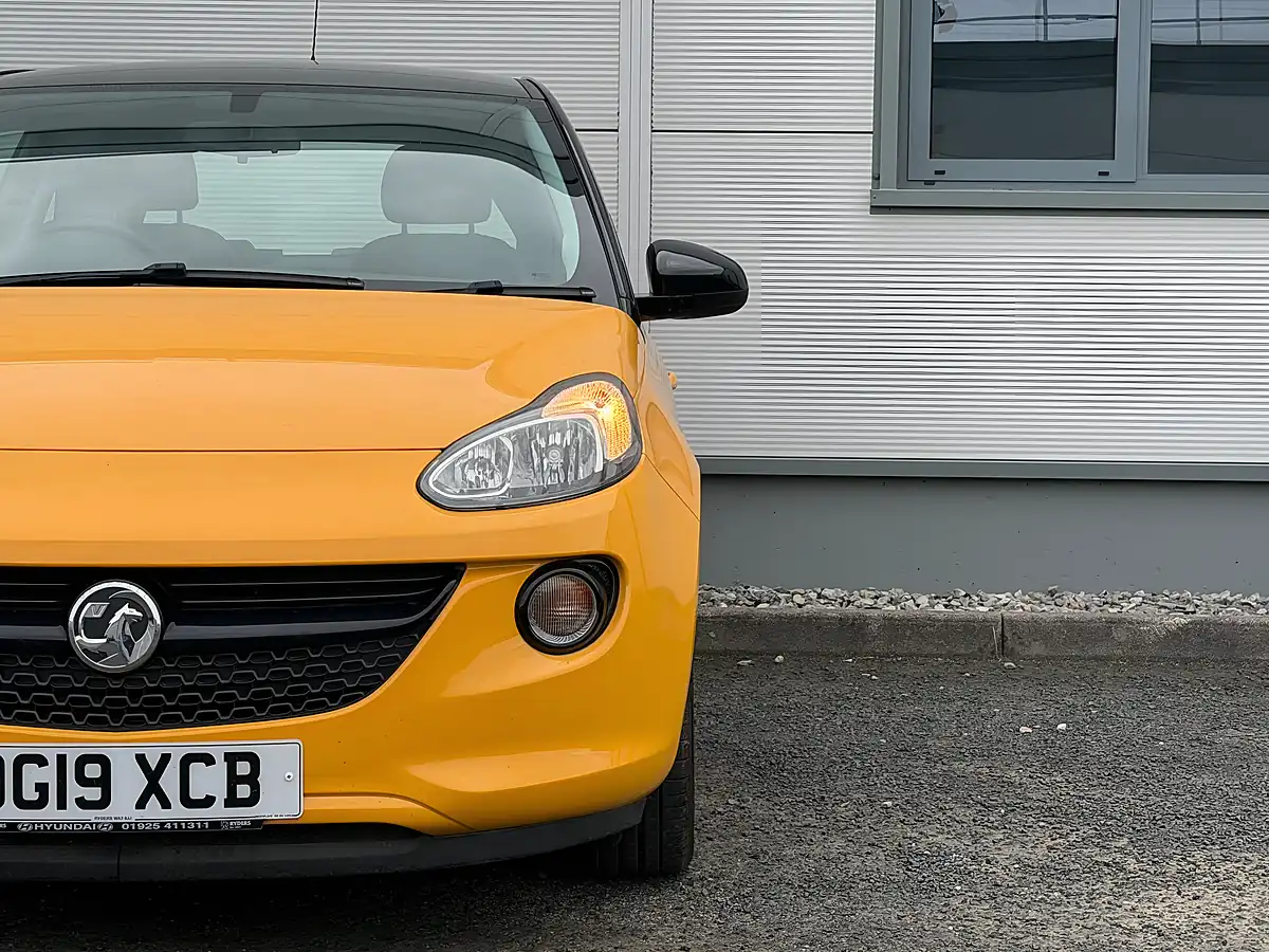 Used 2019 Vauxhall Adam Energised Orange - Interior and Exterior details 4