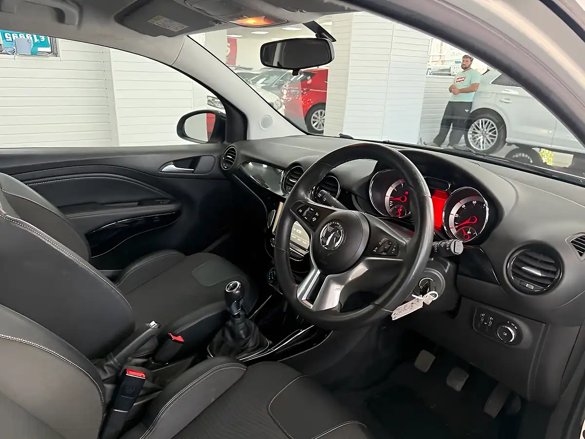 Used 2019 Vauxhall Adam Energised White - Interior and Exterior details 13