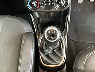 Used 2019 Vauxhall Adam Energised White - Interior and Exterior details 20