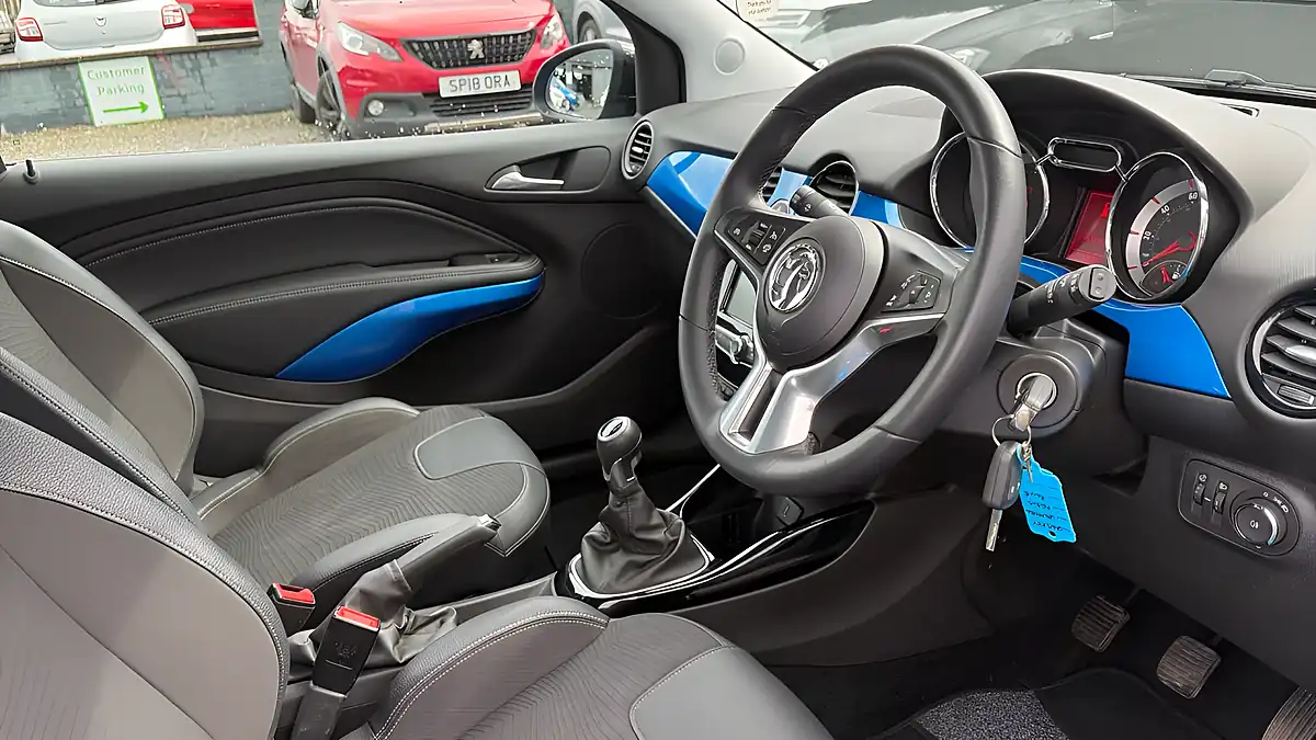 Used 2019 Vauxhall Adam Griffin Blue - Interior and Exterior details 13