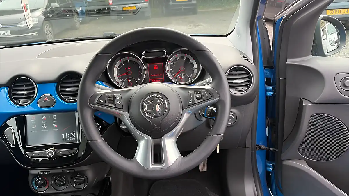 Used 2019 Vauxhall Adam Griffin Blue - Interior and Exterior details 8