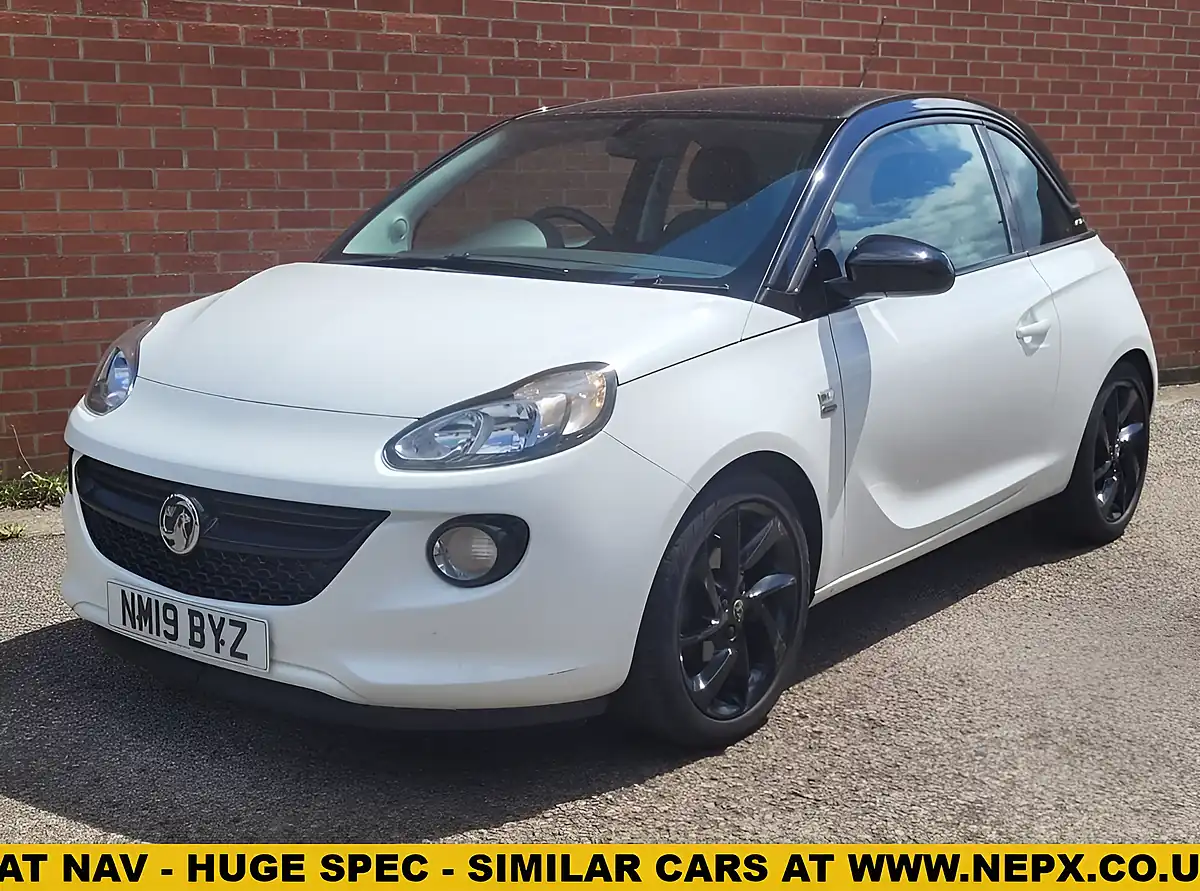 Used 2019 Vauxhall Adam Griffin White - Front View