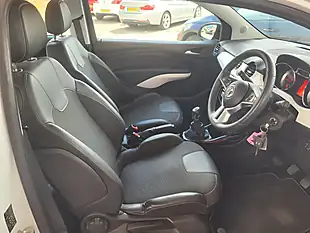 Used 2019 Vauxhall Adam Griffin White - Interior and Exterior details 16