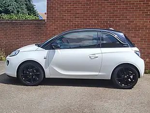Used 2019 Vauxhall Adam Griffin White - Interior and Exterior details 3