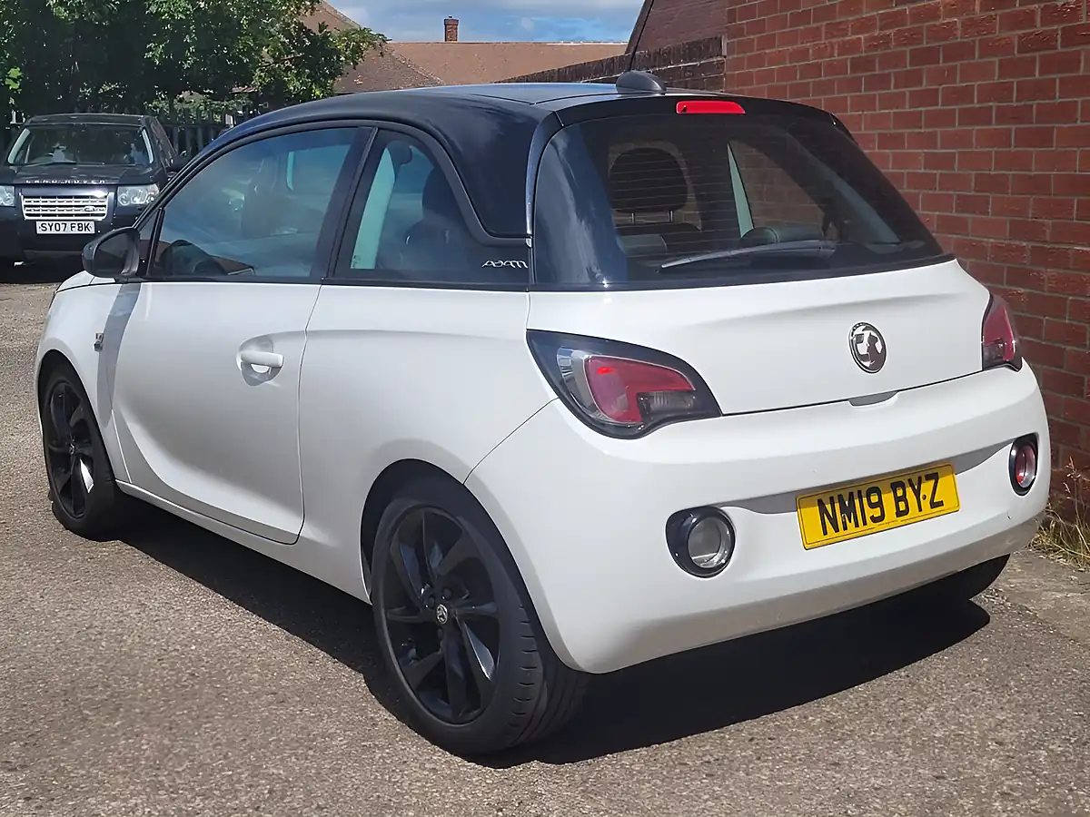 Used 2019 Vauxhall Adam Griffin White - Interior and Exterior details 4