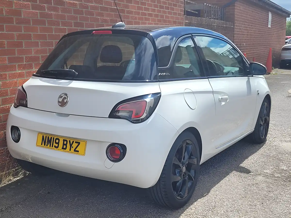 Used 2019 Vauxhall Adam Griffin White - Interior and Exterior details 7