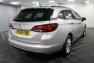 Used 2019 Vauxhall Astra Design Silver - Interior and Exterior details 10