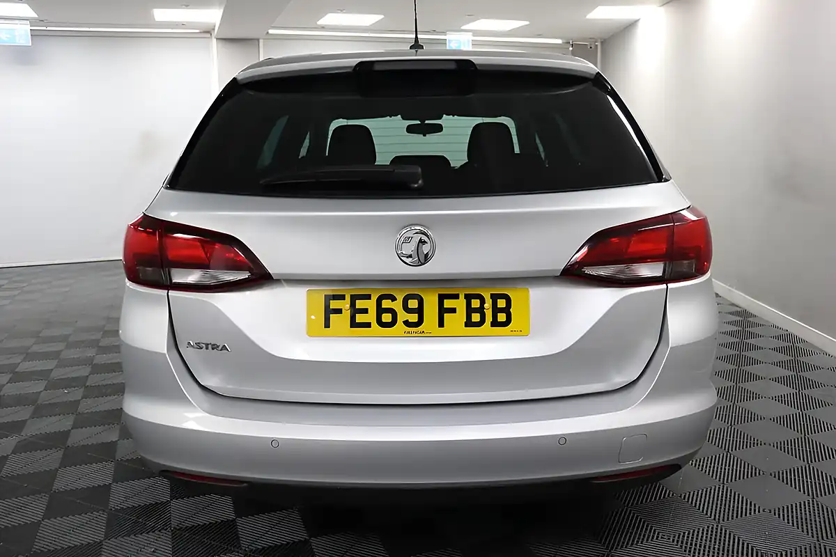 Used 2019 Vauxhall Astra Design Silver - Interior and Exterior details 7