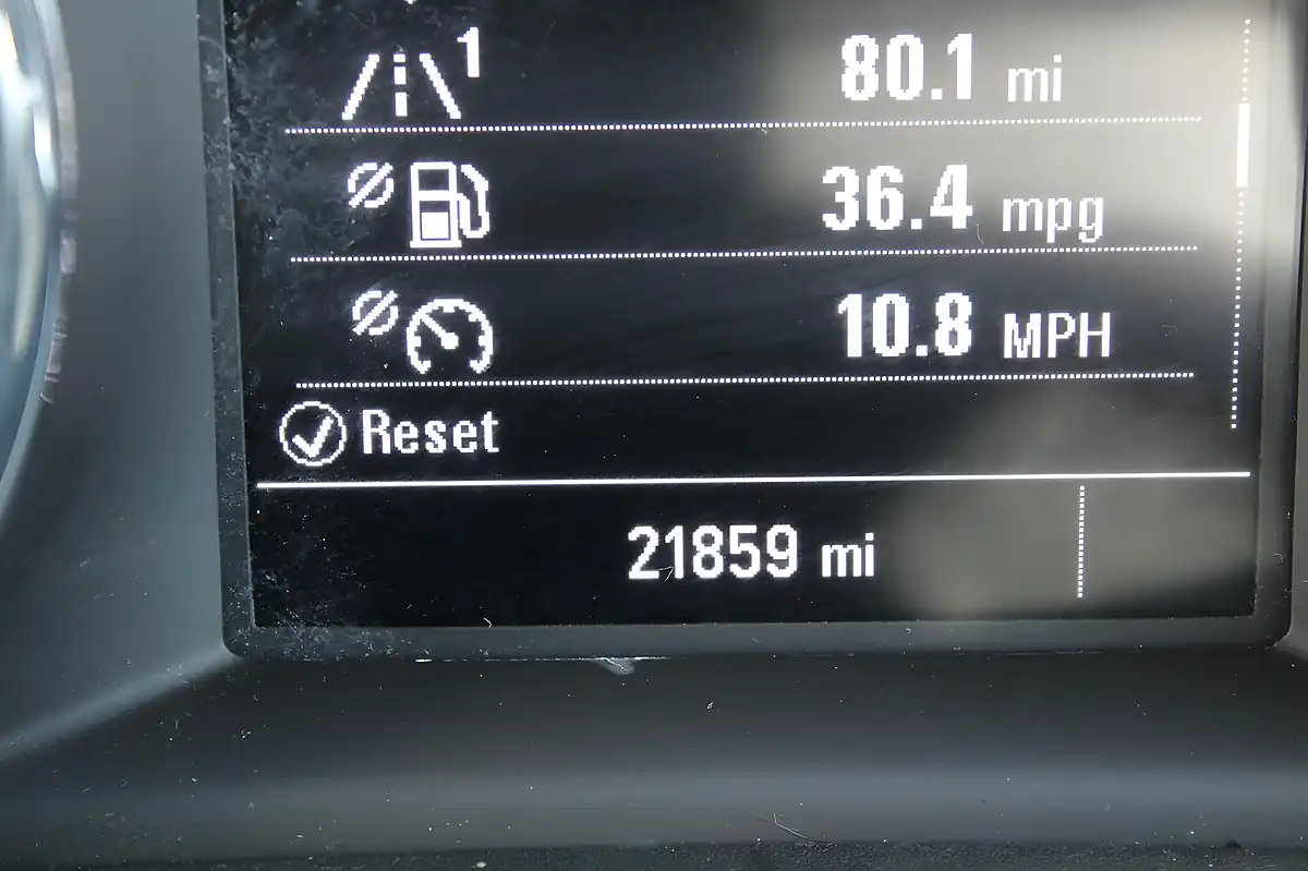 Used 2019 Vauxhall Astra Design Silver - Interior and Exterior details 15