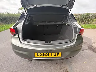 Used 2019 Vauxhall Astra Elite Nav Grey - Interior and Exterior details 15