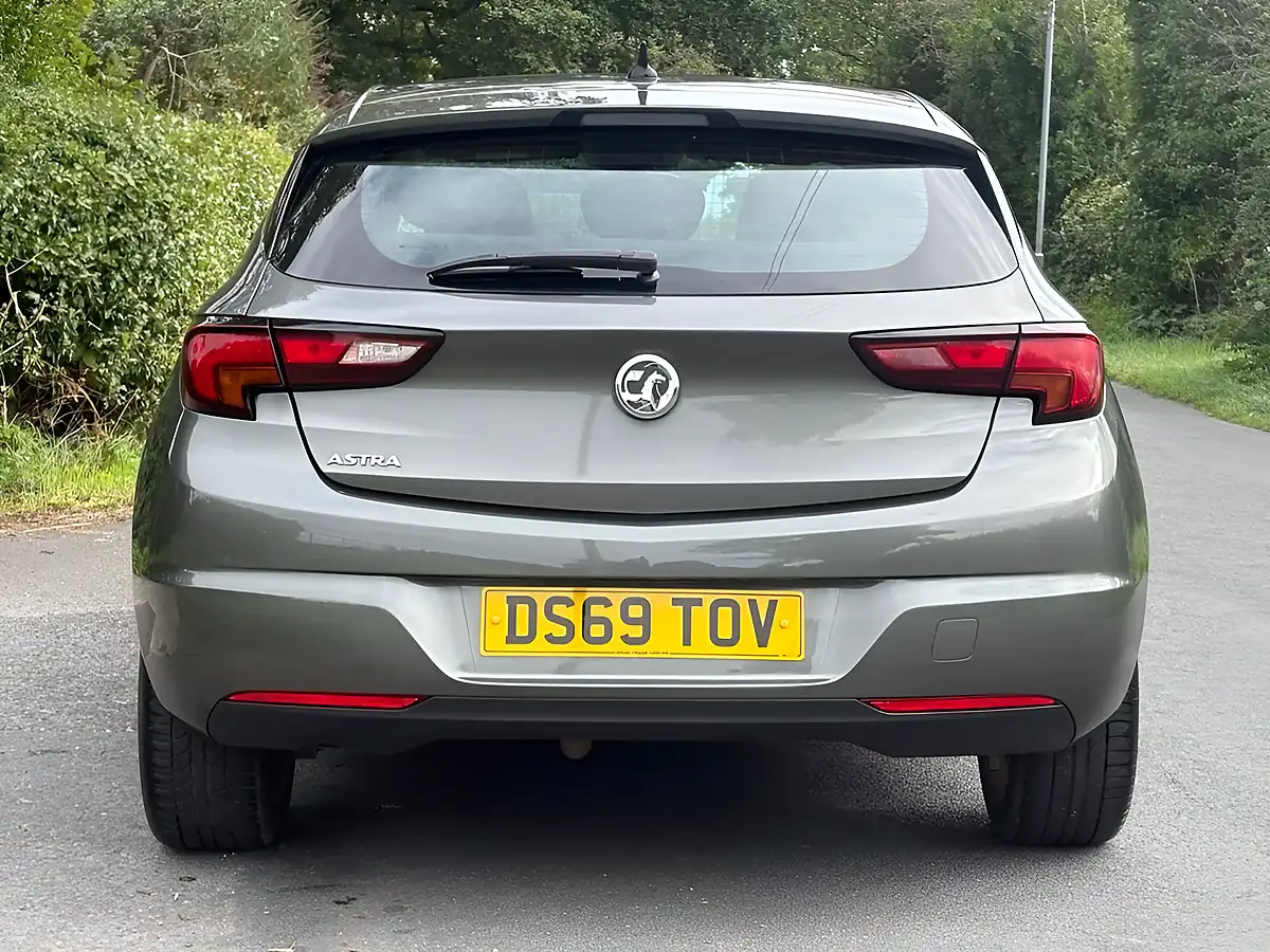 Used 2019 Vauxhall Astra Elite Nav Grey - Interior and Exterior details 7