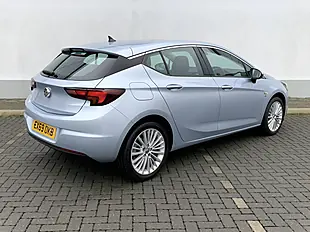 Used 2019 Vauxhall Astra Elite Nav Silver - Interior and Exterior details 10