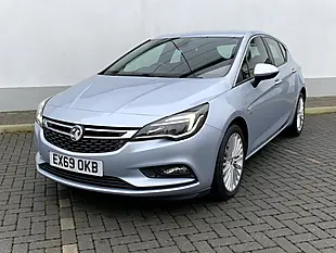 Used 2019 Vauxhall Astra Elite Nav Silver - Interior and Exterior details 7