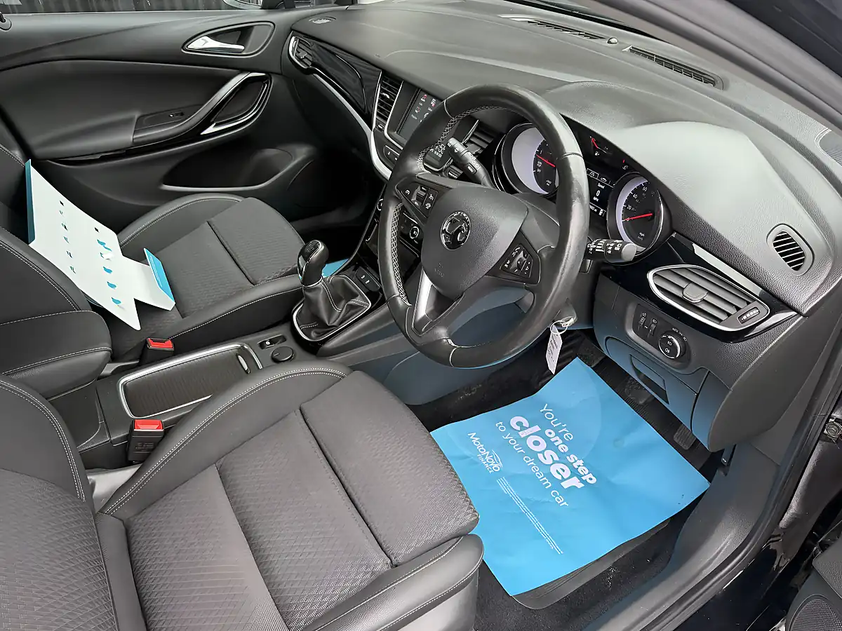 Used 2019 Vauxhall Astra Griffin Black - Interior and Exterior details 11
