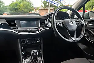 Used 2019 Vauxhall Astra Griffin Cosmic Grey - Interior and Exterior details 13
