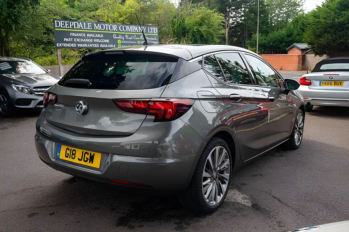Used 2019 Vauxhall Astra Griffin Cosmic Grey - Interior and Exterior details 7