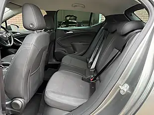 Used 2019 Vauxhall Astra Griffin Grey - Interior and Exterior details 12