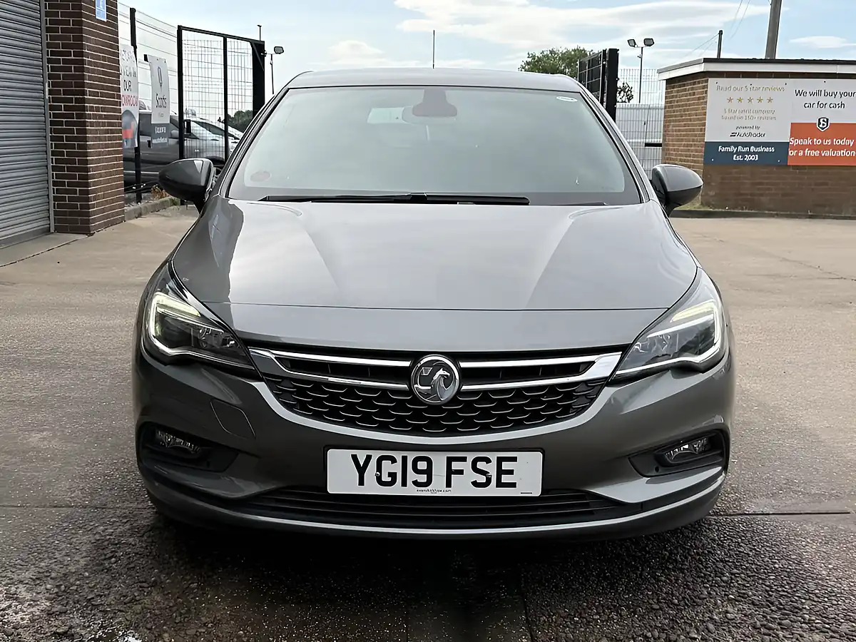 Used 2019 Vauxhall Astra Griffin Grey - Interior and Exterior details 2
