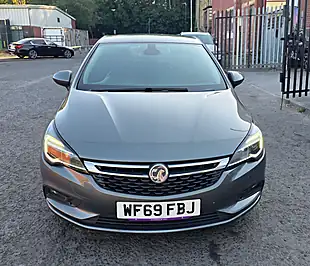 Used 2019 Vauxhall Astra Griffin Grey - Interior and Exterior details 2