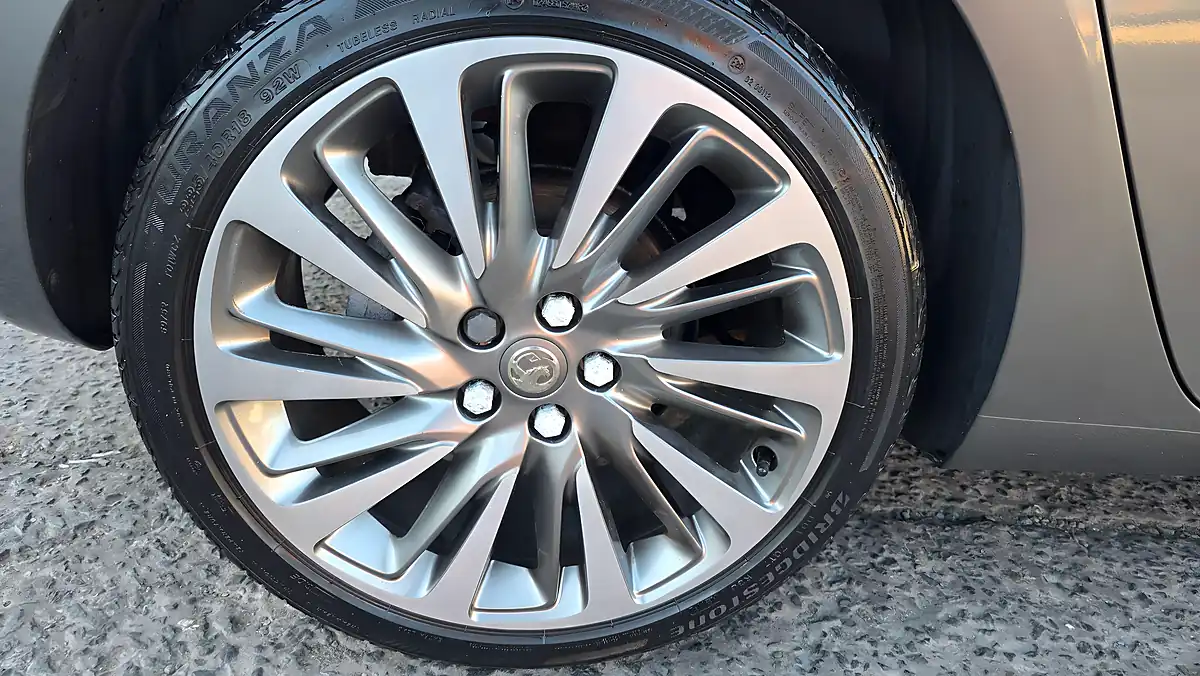 Used 2019 Vauxhall Astra Griffin Grey - Interior and Exterior details 20