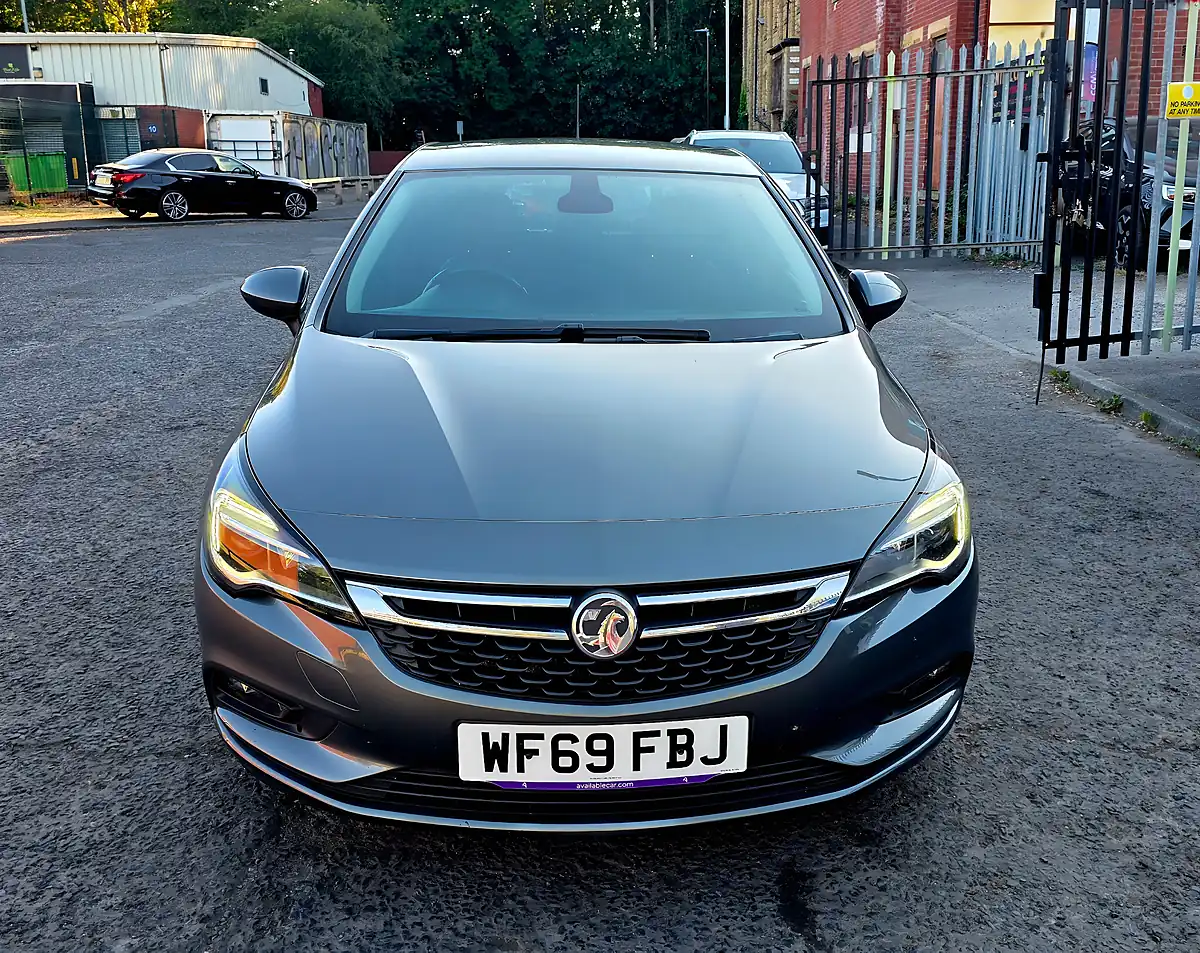 Used 2019 Vauxhall Astra Griffin Grey - Interior and Exterior details 3