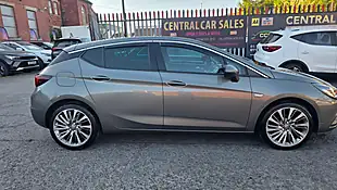 Used 2019 Vauxhall Astra Griffin Grey - Interior and Exterior details 7