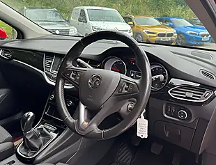 Used 2019 Vauxhall Astra Griffin Lava Red - Interior and Exterior details 10