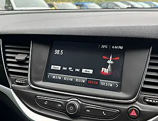 Used 2019 Vauxhall Astra Griffin Lava Red - Interior and Exterior details 12