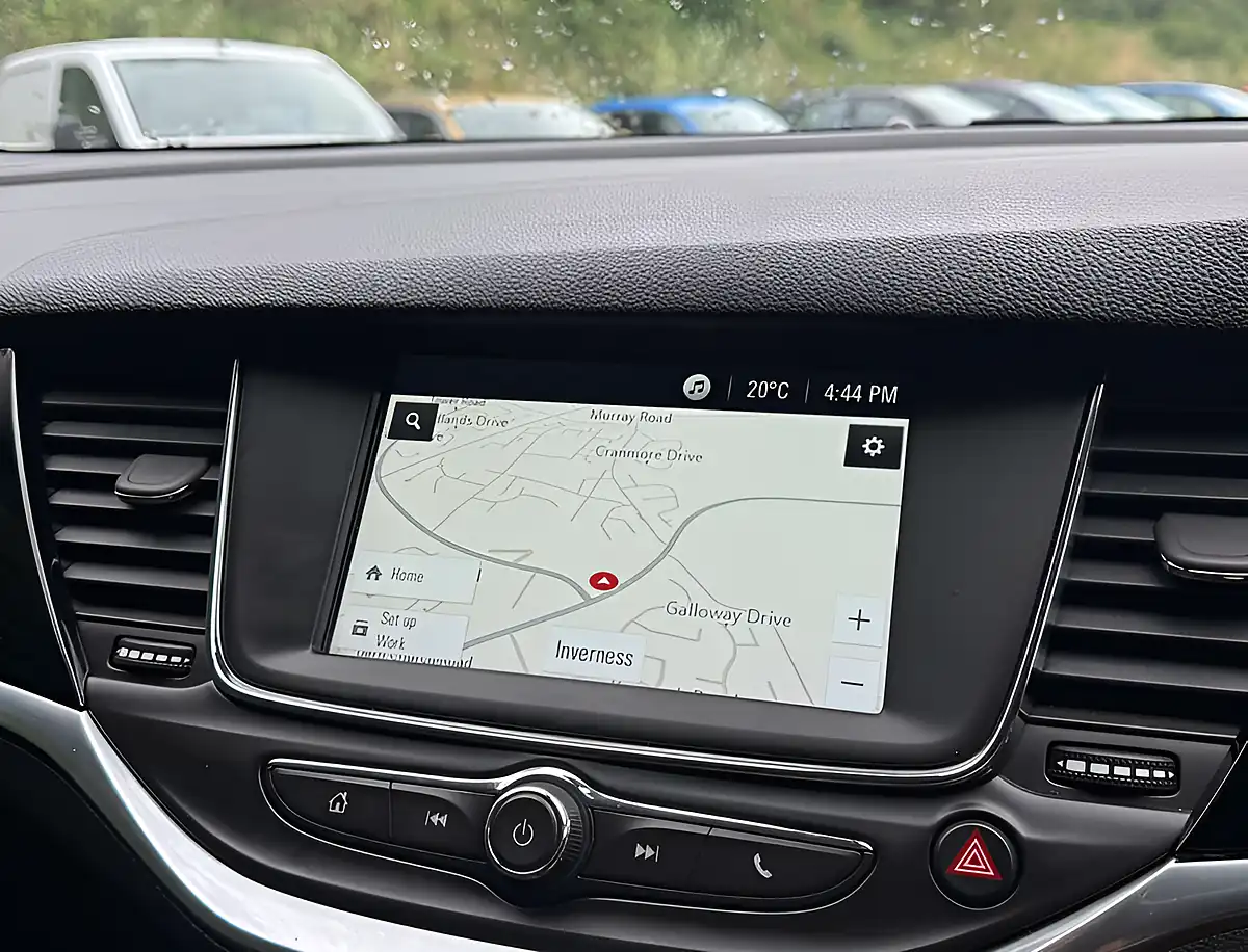 Used 2019 Vauxhall Astra Griffin Lava Red - Interior and Exterior details 14