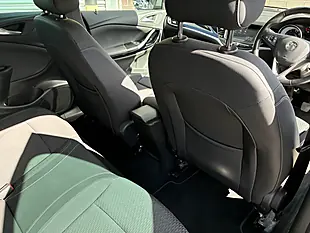 Used 2019 Vauxhall Astra Griffin Silver - Interior and Exterior details 14