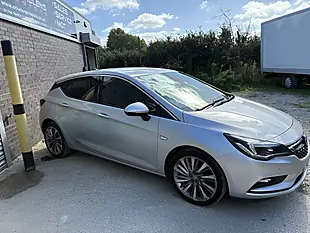 Used 2019 Vauxhall Astra Griffin Silver - Interior and Exterior details 7