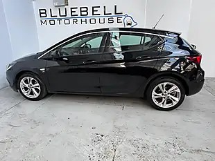 Used 2019 Vauxhall Astra Sri Black - Interior and Exterior details 7