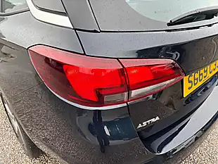 Used 2019 Vauxhall Astra Sri Blue - Interior and Exterior details 12