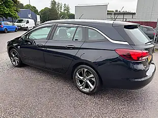 Used 2019 Vauxhall Astra Sri Blue - Interior and Exterior details 9