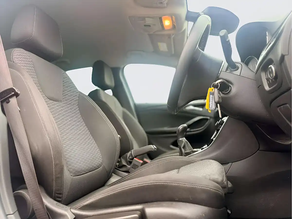 Used 2019 Vauxhall Astra Sri Grey - Interior and Exterior details 11