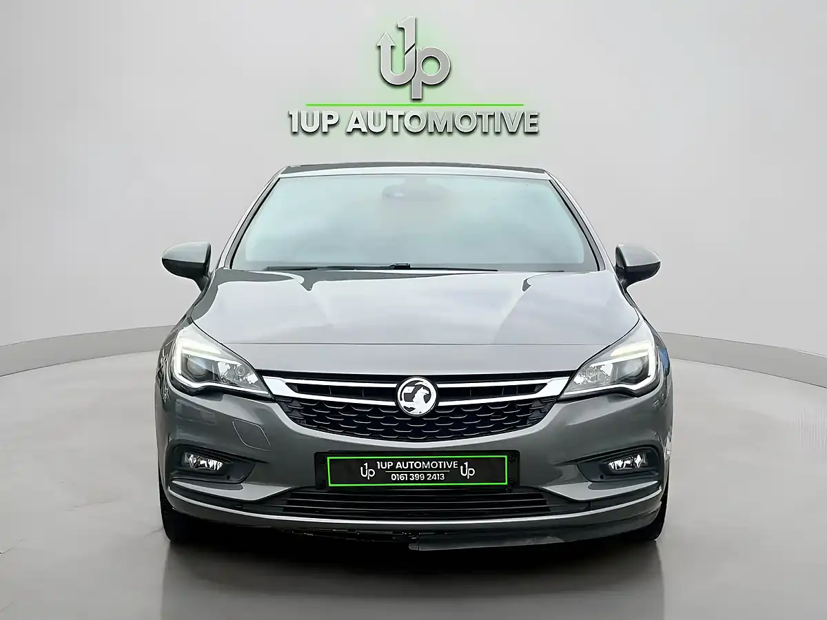 Used 2019 Vauxhall Astra Sri Grey - Interior and Exterior details 2