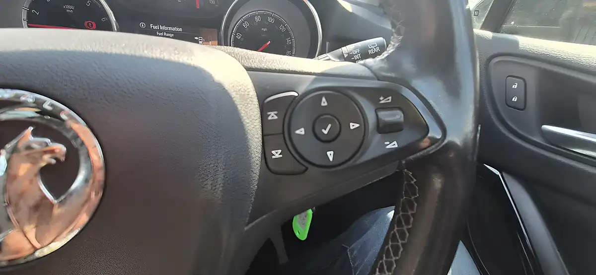 Used 2019 Vauxhall Astra Sri Nav Black - Interior and Exterior details 11