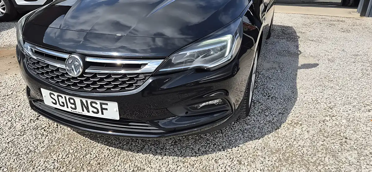 Used 2019 Vauxhall Astra Sri Nav Black - Interior and Exterior details 20
