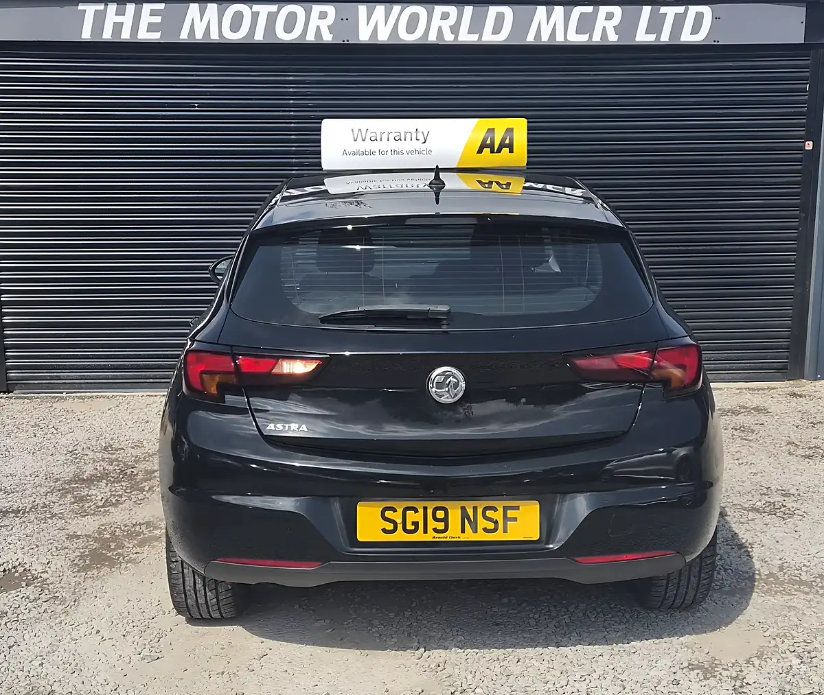 Used 2019 Vauxhall Astra Sri Nav Black - Interior and Exterior details 6