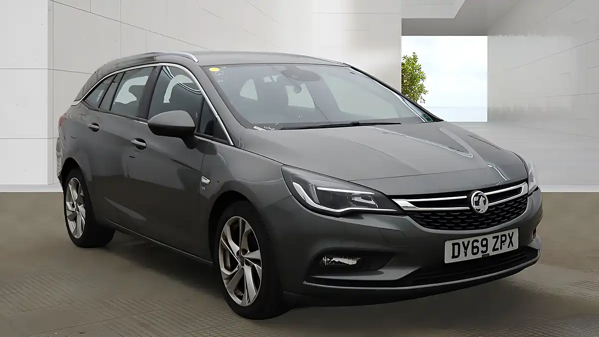 Used 2019 Vauxhall Astra Sri Nav Grey - Front View