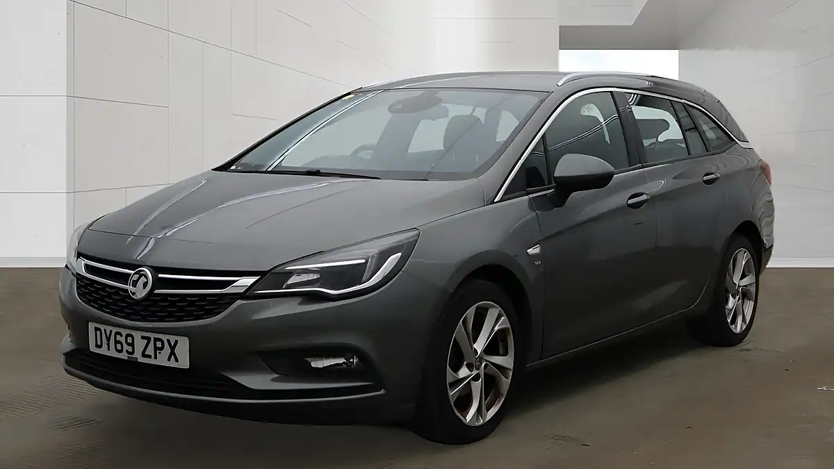 Used 2019 Vauxhall Astra Sri Nav Grey - Interior and Exterior details 2