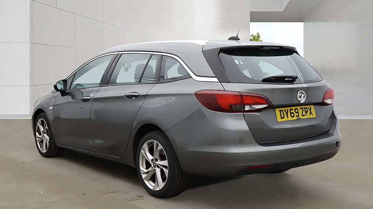 Used 2019 Vauxhall Astra Sri Nav Grey - Interior and Exterior details 3