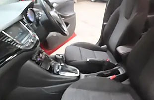 Used 2019 Vauxhall Astra Sri Red - Interior and Exterior details 2